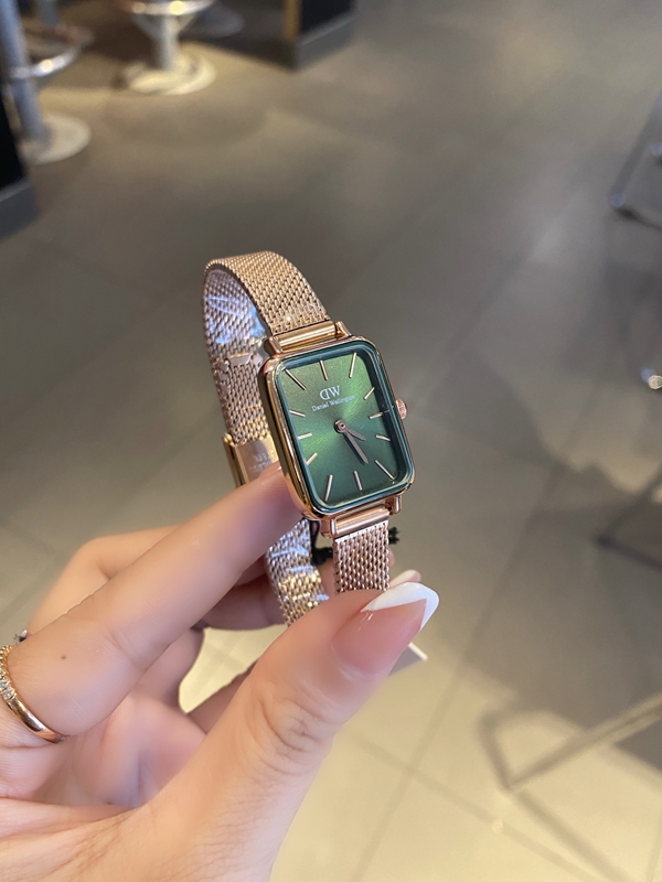 ブランド時計正面デザイン